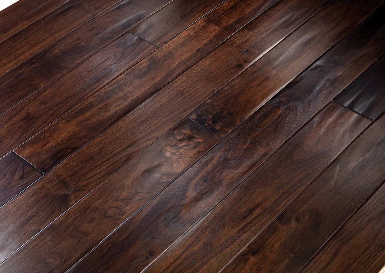 Pavimento Foglie d'Oro réguas contraplacado Ca Marcello